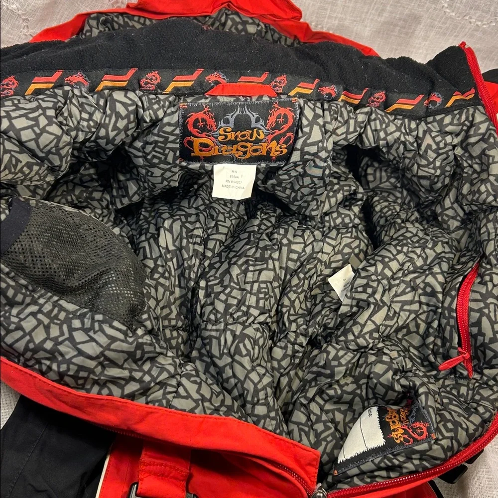 Snow Dragons snowsuit stamped size M-5 K00047
